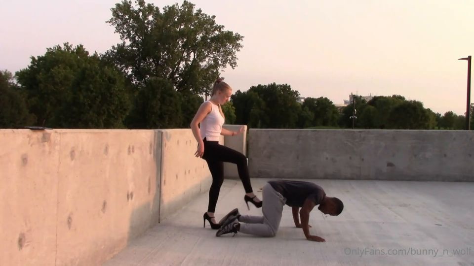 Bunny N Wolf – On The Roof Of A House A Girl Beats A Guy In The Balls