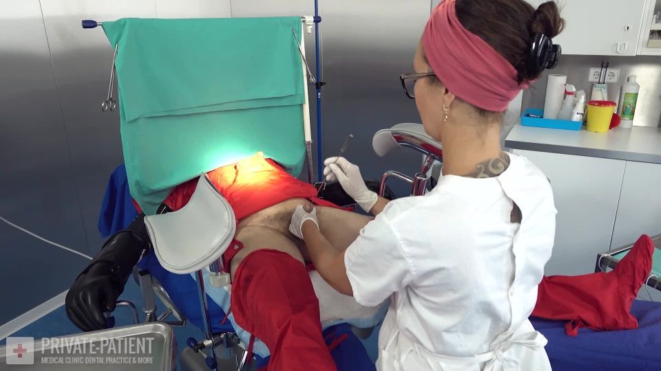 Private Patient – Visitor From France 02