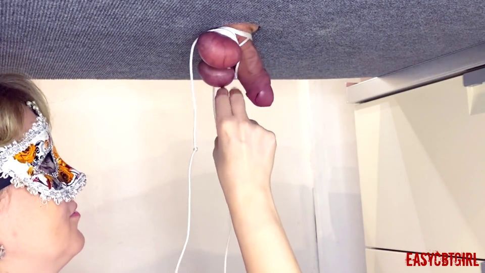 Sexyfemdomcbt – MistressTies Balls And Snaps Fingers Over Slave Balls galery screen 3