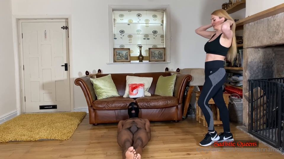 Sadistic Queens – Miss Suzanna Maxwell – Squashed Beyond Reproach