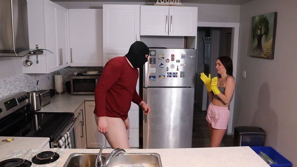 Paulinas Palace – Husband Turned Bitch