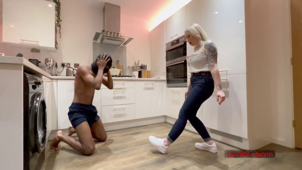 Sadistic Queens – Miss Anna Elite – Kicking And Crushing Your Balls In My Trainers