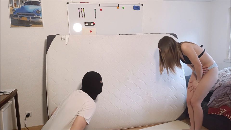 Germanballsbusted – Bikini Ball Destruction galery screen 2