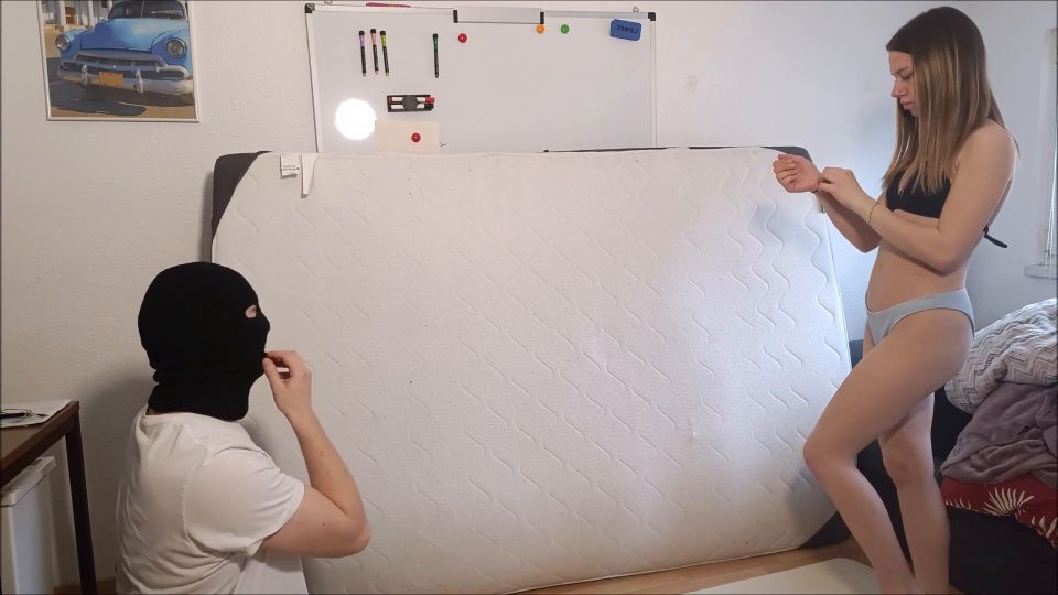 Germanballsbusted – Bikini Ball Destruction