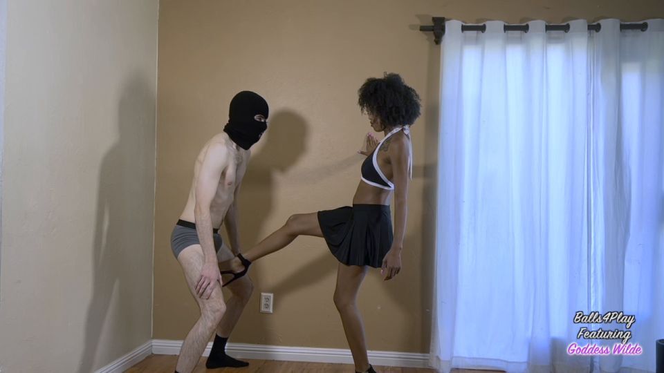 Goddess Wilde – Balls4play – Power Heel Kicks