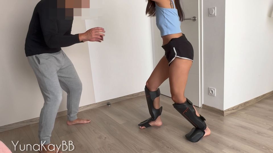 Yunakaybb – Hards Kicks Training Part 2 Ballbusting