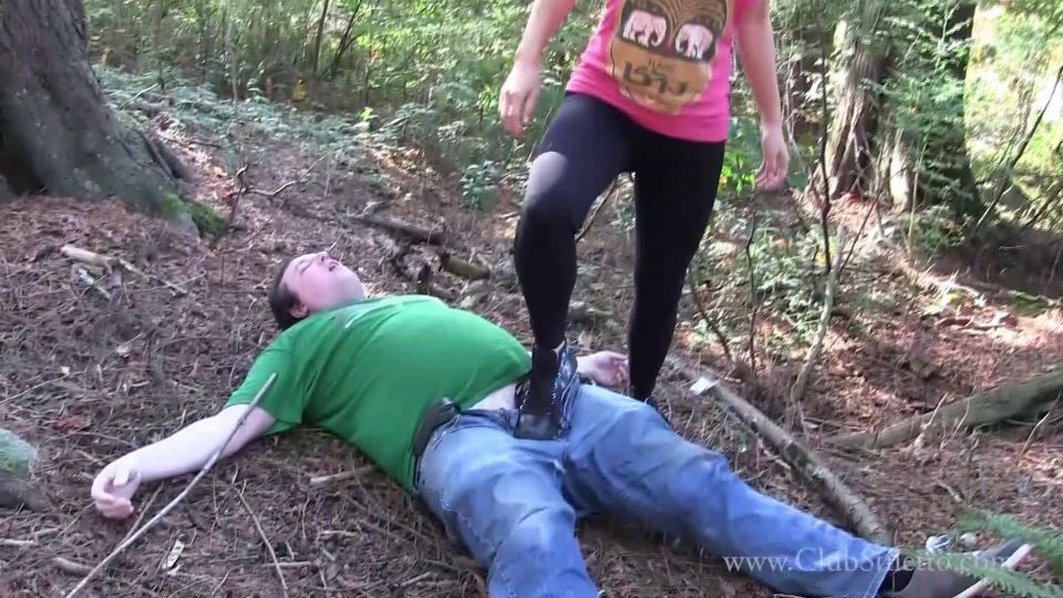 Club Stiletto – Forest Ranger Forest Danger