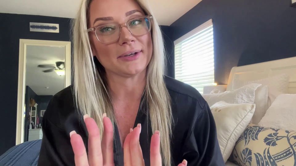 Lauranvickers – Youre Not A Man Youre A Sissy Slave galery screen 1