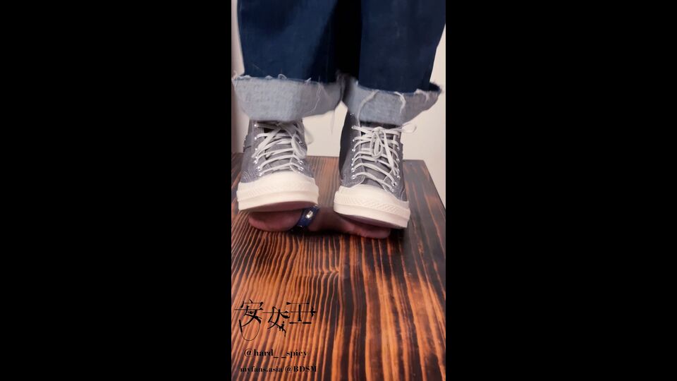 Mistress Ann – Squatting Down On Your Balls With Converse