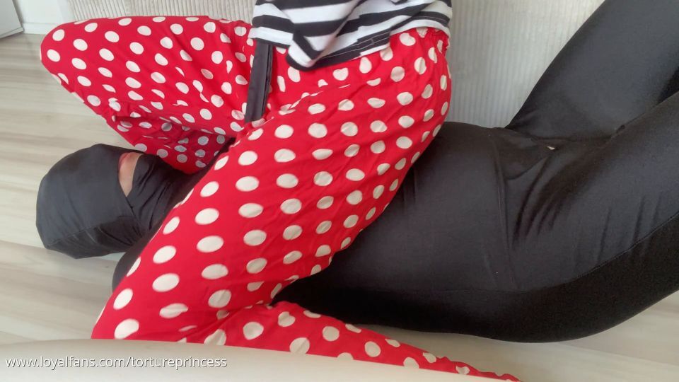 Tortureprincess – Good Morning Trampling – Cockcrush Trample galery screen 3