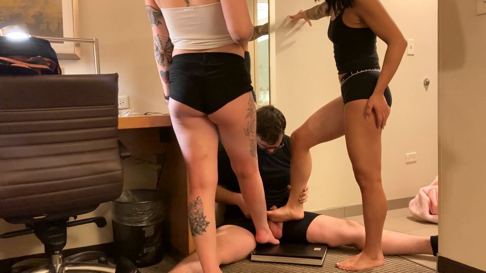 Onlyballkicking – Teaming Up Against Testicles