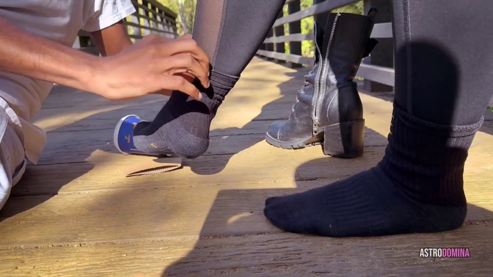 Astrodomina – Coffee And Boots Ballbusting Feat Goddess Sydney