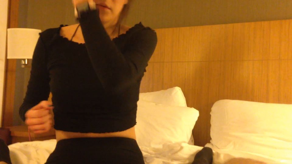 Onlyballkicking – Christmas Ballbusting – Lauren