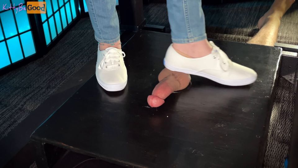 Kittybegood – Mistress Kbg – Cock Crushing Keds Shoejob Trample