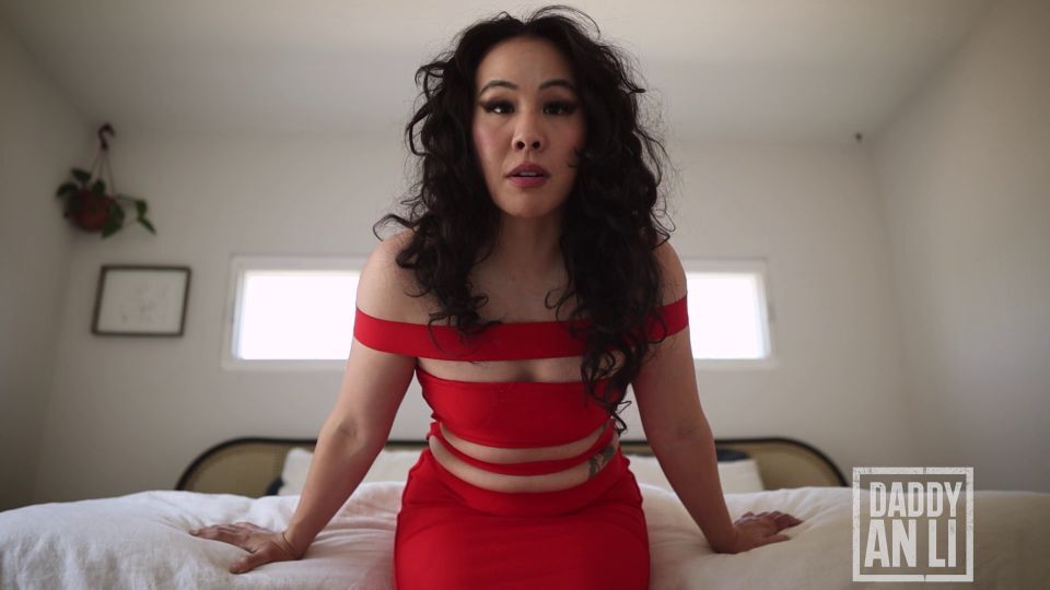 Dominatrix An Li – Captive Cocksucker