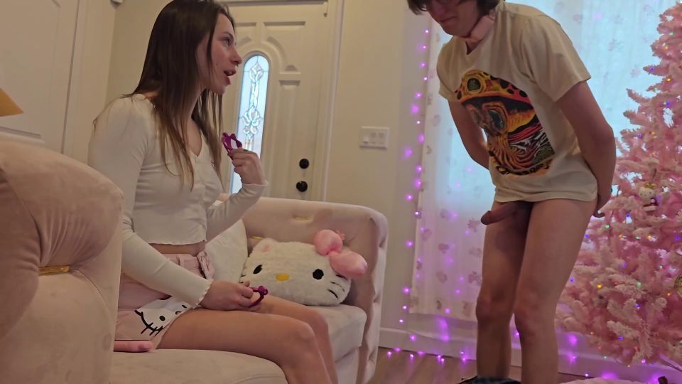Honeypotproductions – Princess Honey – Footboy Blackmail Pt 3 Chastity